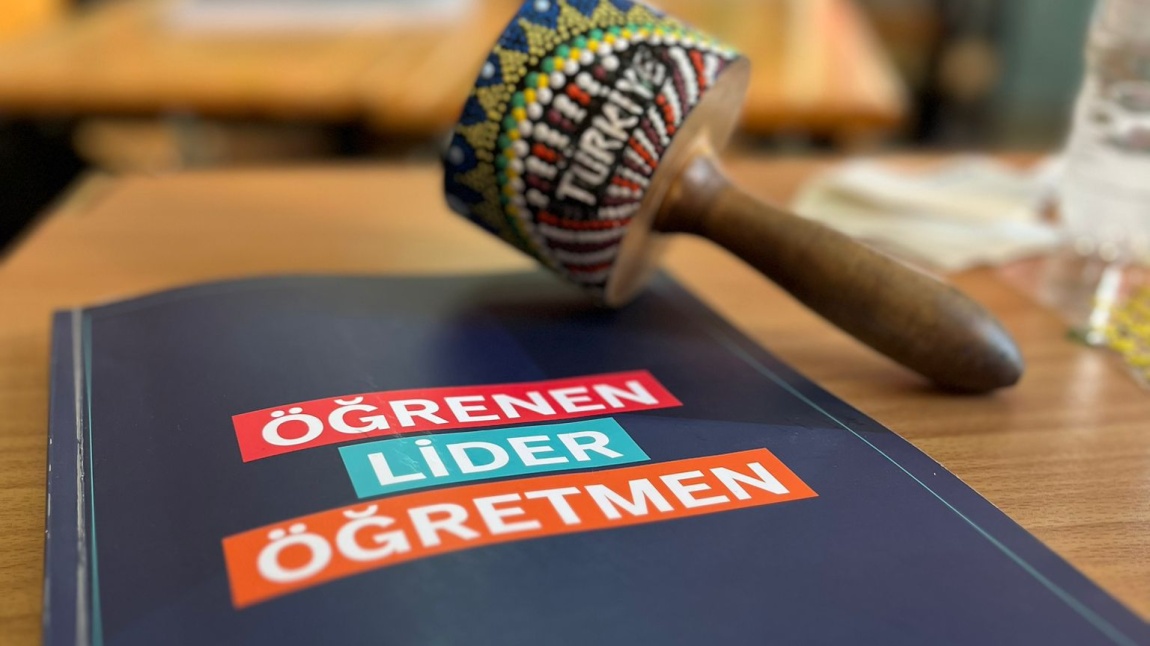 “Öğrenen Lider Öğretmen” semineri